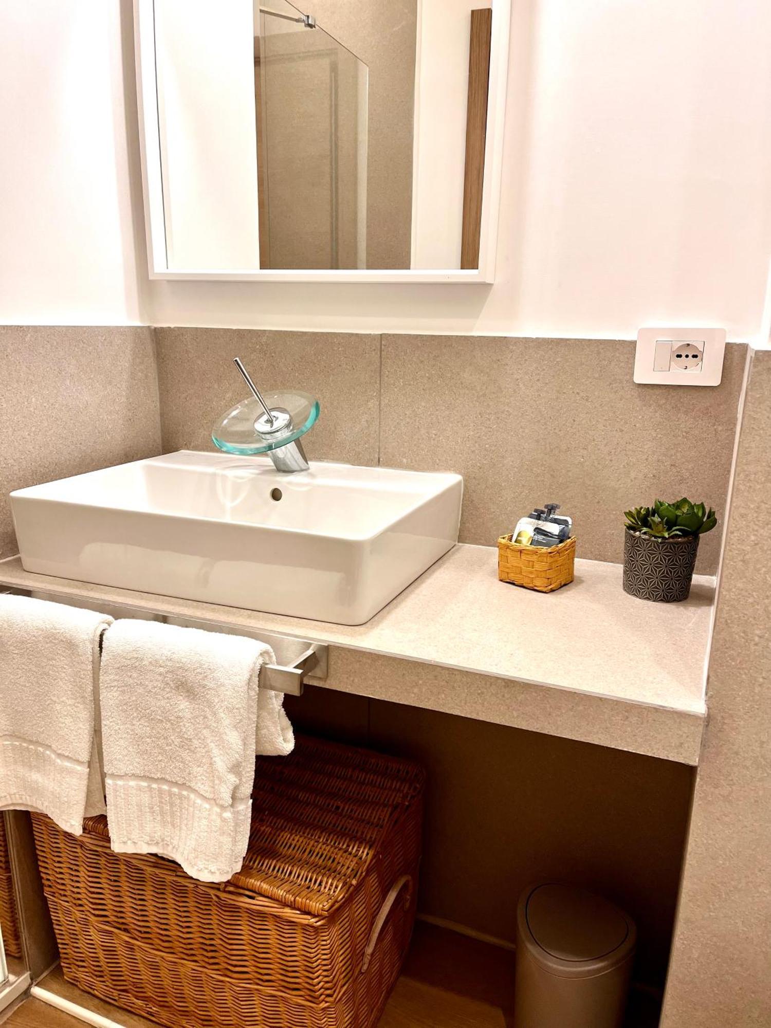 La Casa Di Nelly Boutique Apartment Napoli Exteriör bild