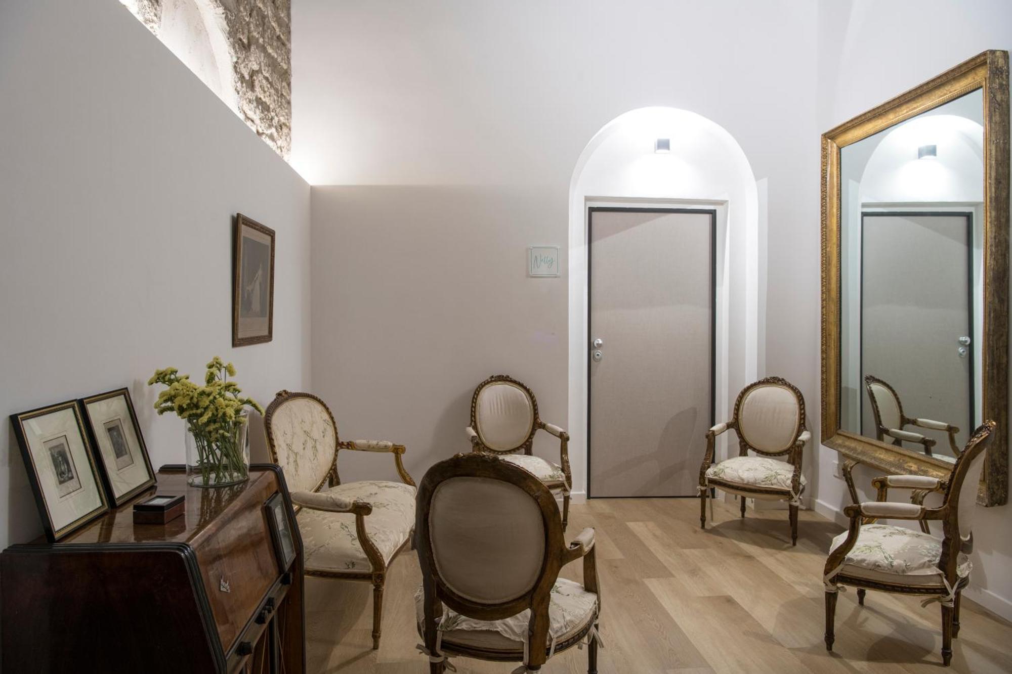 La Casa Di Nelly Boutique Apartment Napoli Exteriör bild